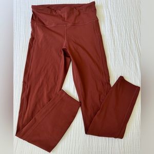 Vuori Stride Legging in Brick